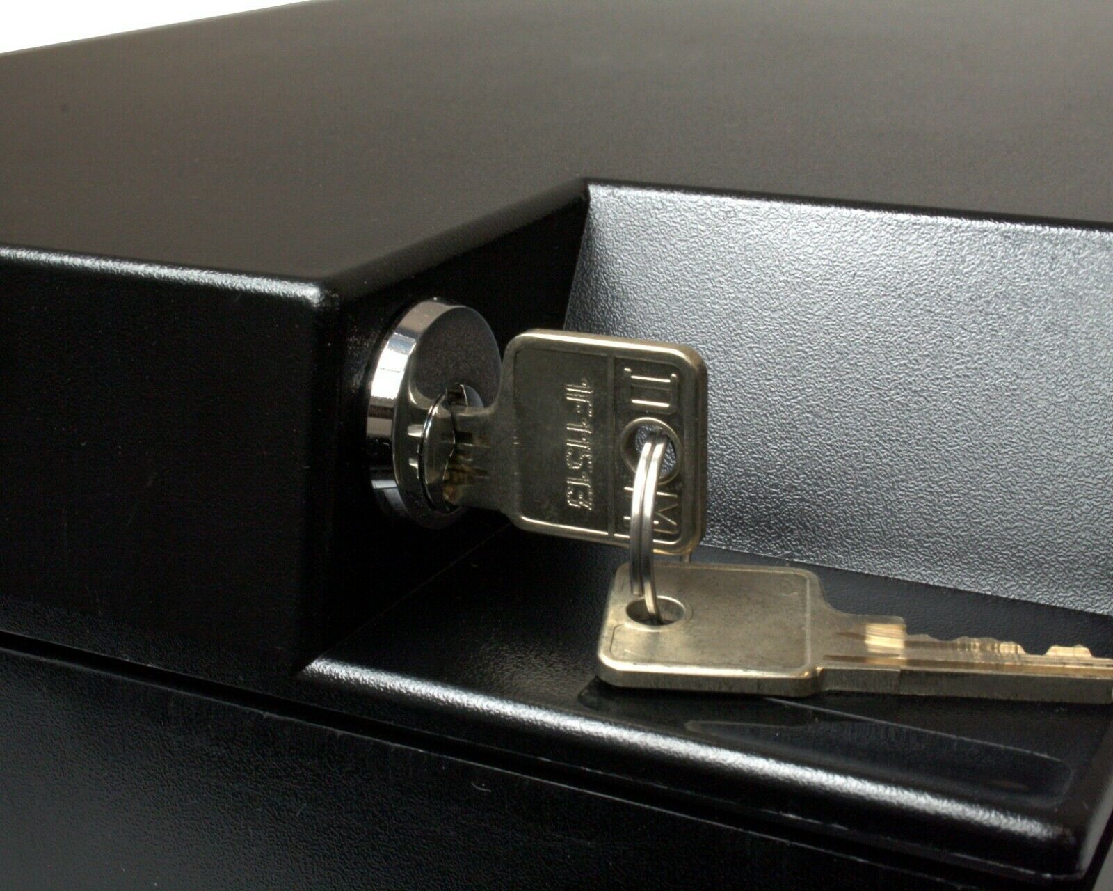 Black Lockable Card Box with 500 Spaces